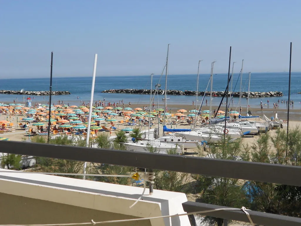 Hotel Laguna Blu Rimini 2*,
