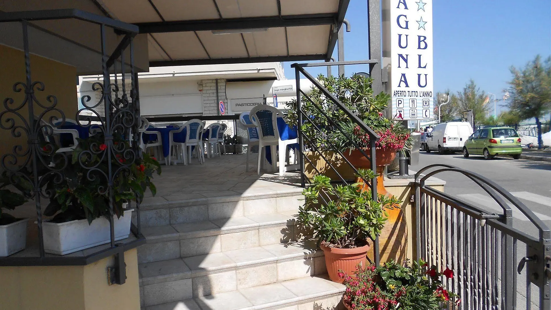 Hotel Laguna Blu Rimini 2*,  Italien